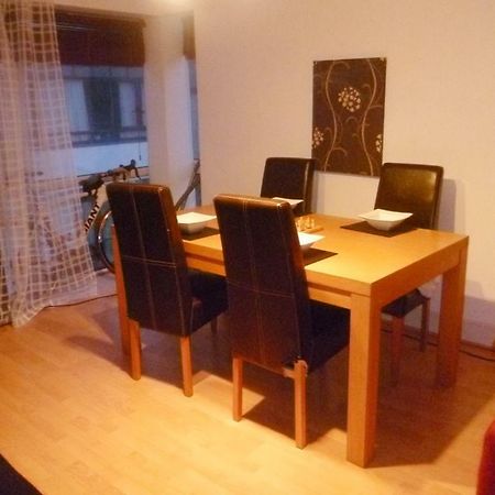 Luxury Town Centre Apartment キンセール エクステリア 写真